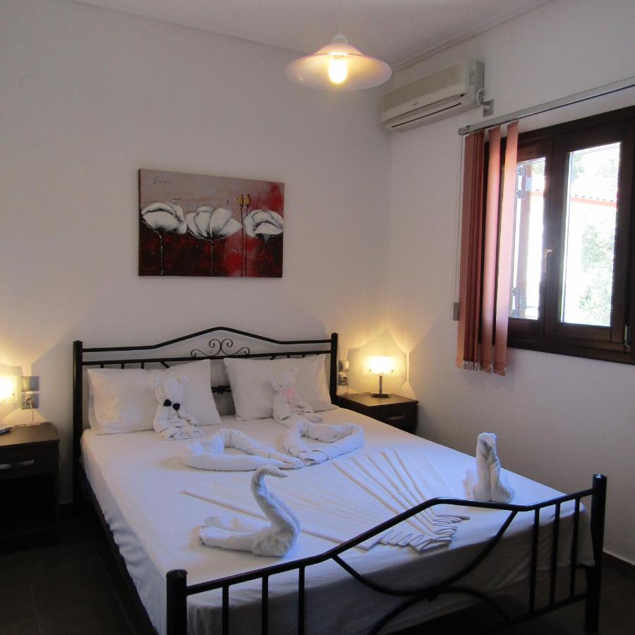 Aurora Apartment Platanias  Bagian luar foto