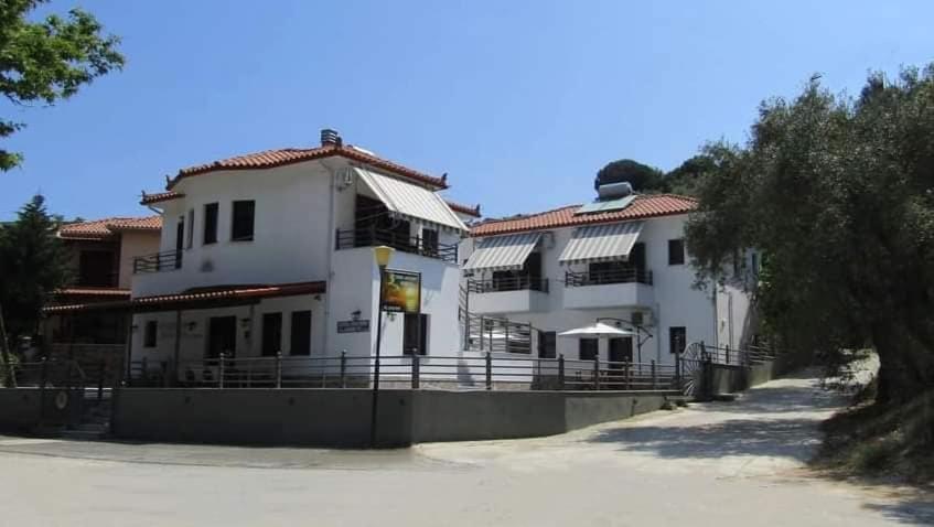 Aurora Apartment Platanias  Bagian luar foto