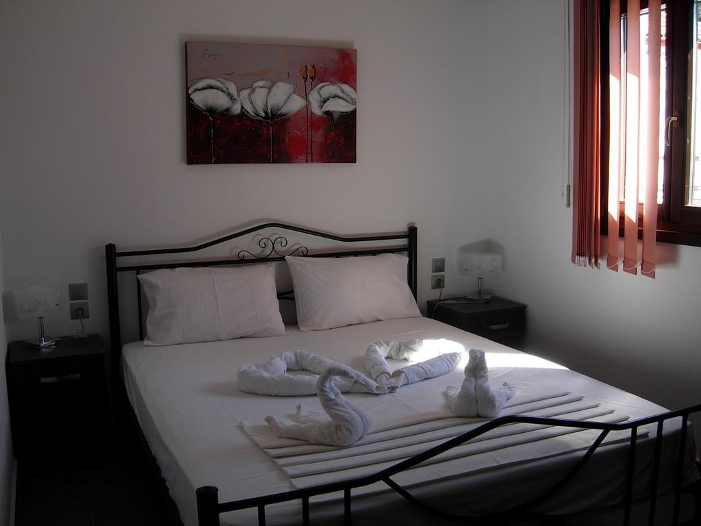 Aurora Apartment Platanias  Bagian luar foto